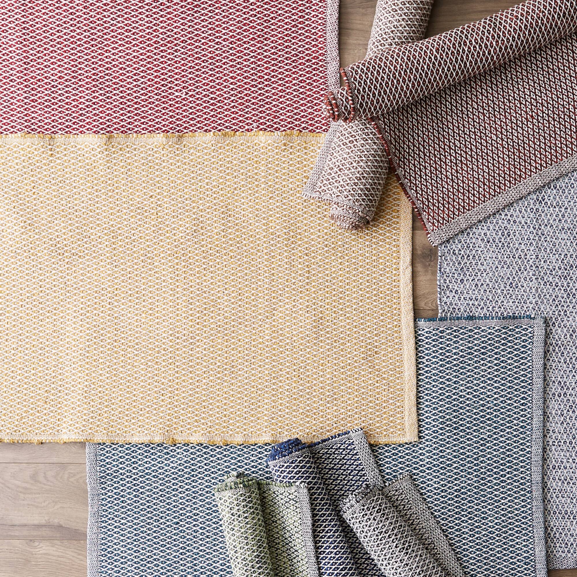 DII® Diamond Handwoven Recycled Yarn Rug